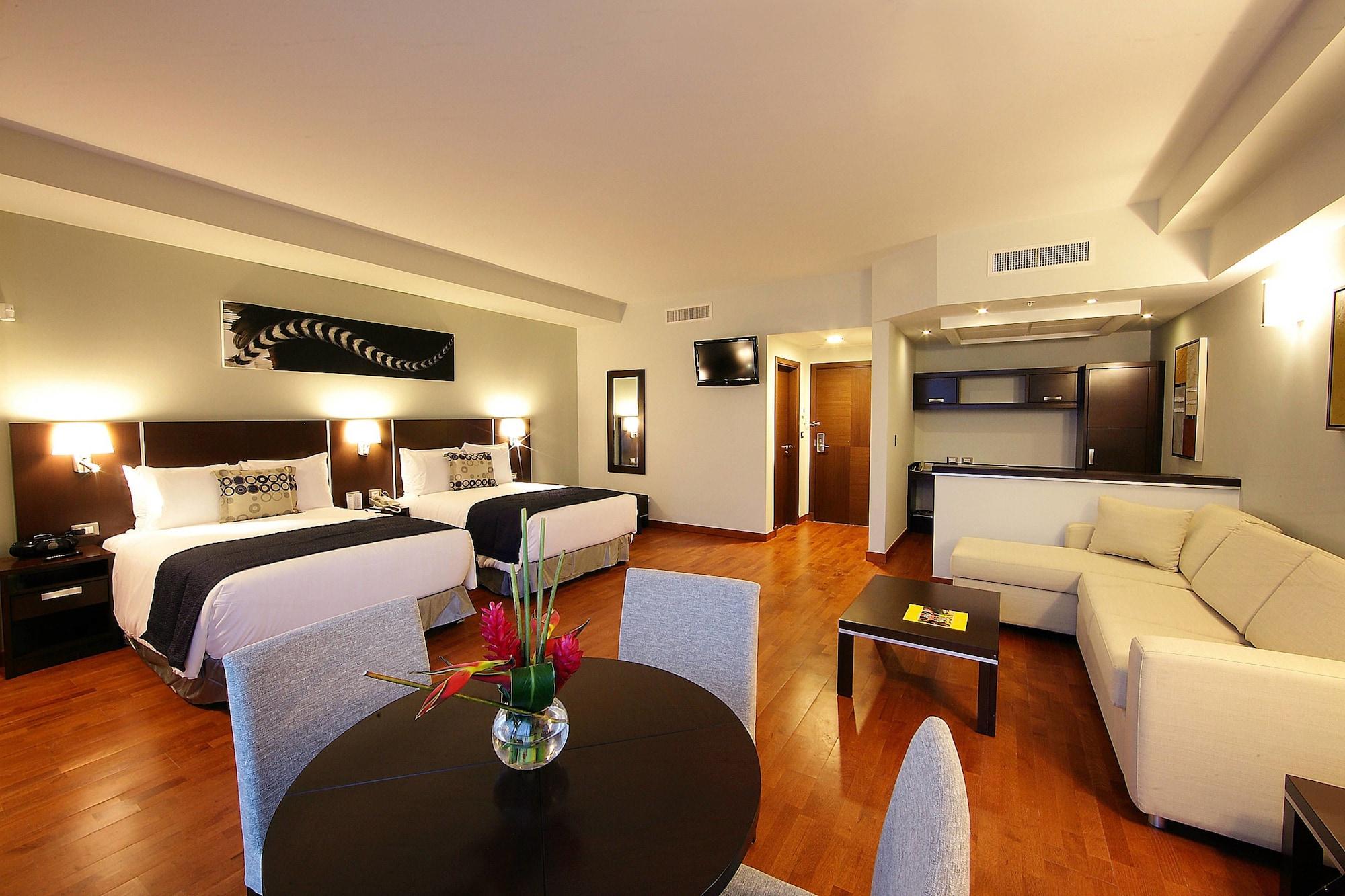 Marriott Executive Apartments Panama City, Finisterre Exterior photo