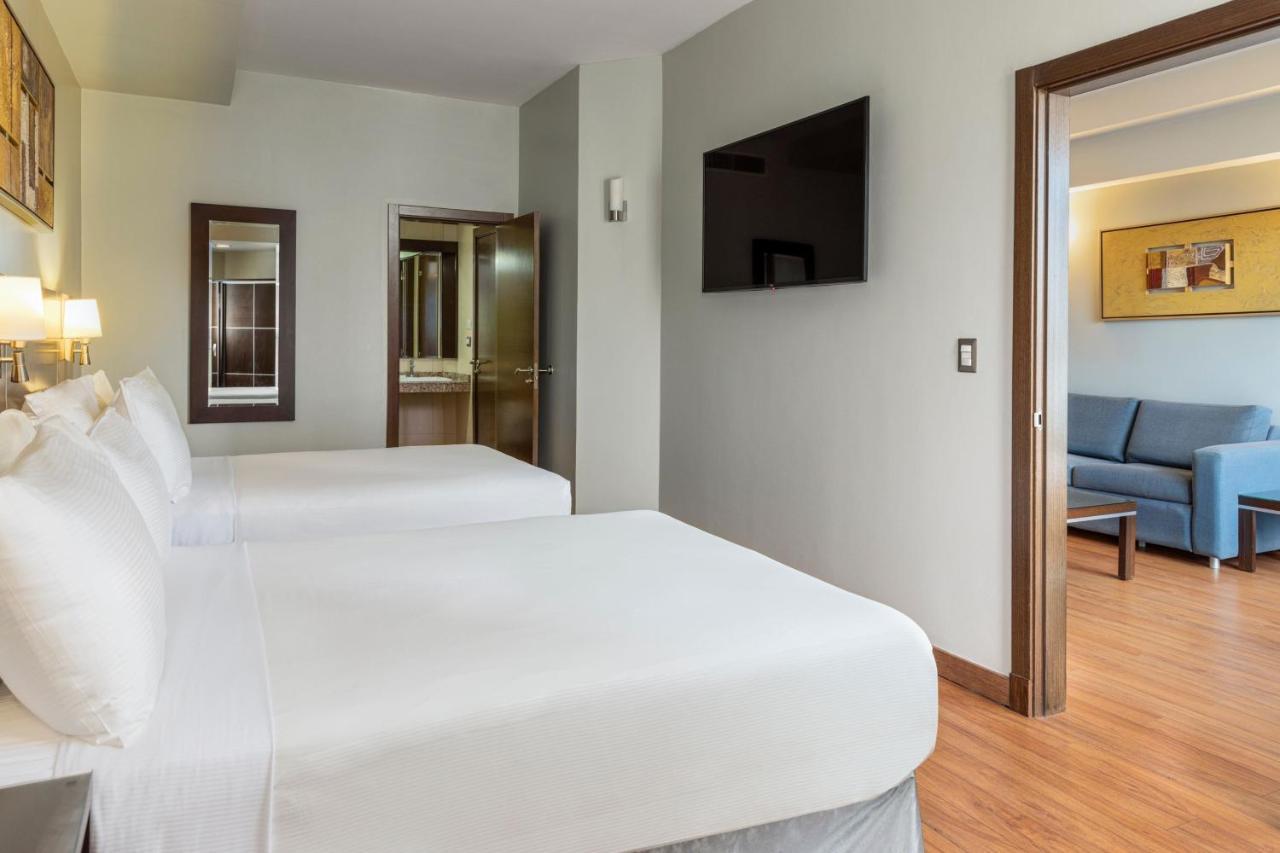 Marriott Executive Apartments Panama City, Finisterre Exterior photo