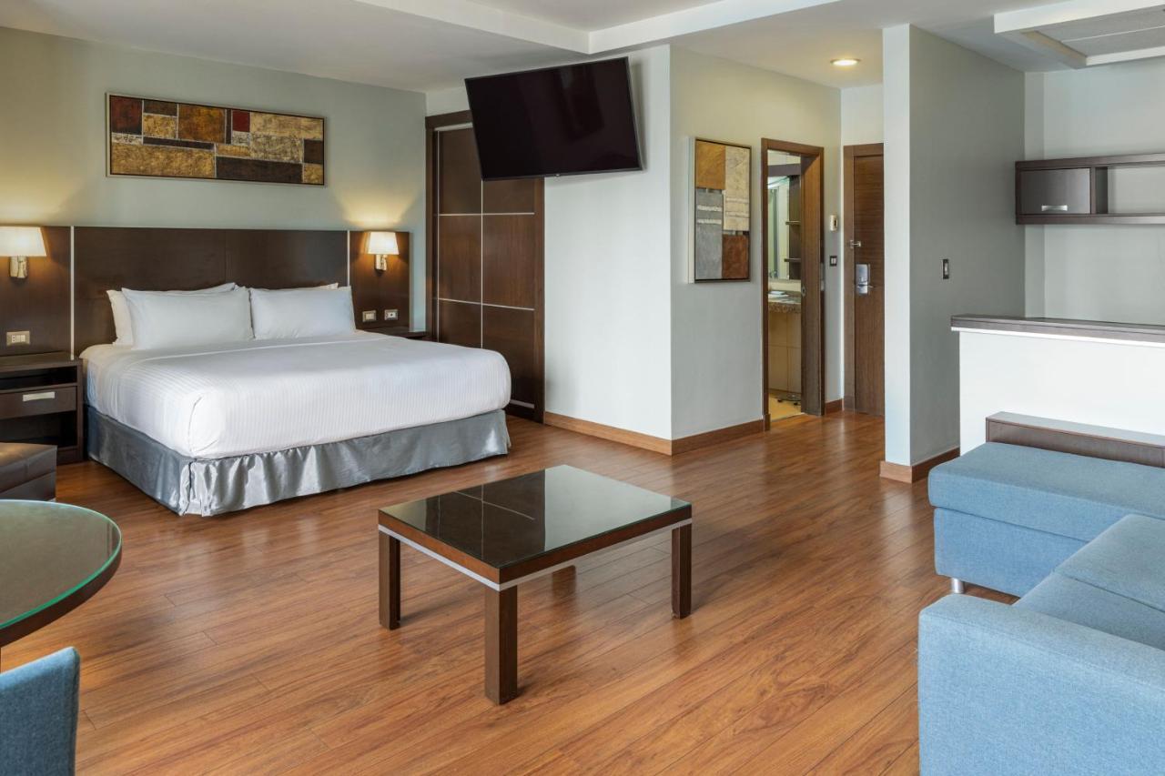 Marriott Executive Apartments Panama City, Finisterre Exterior photo