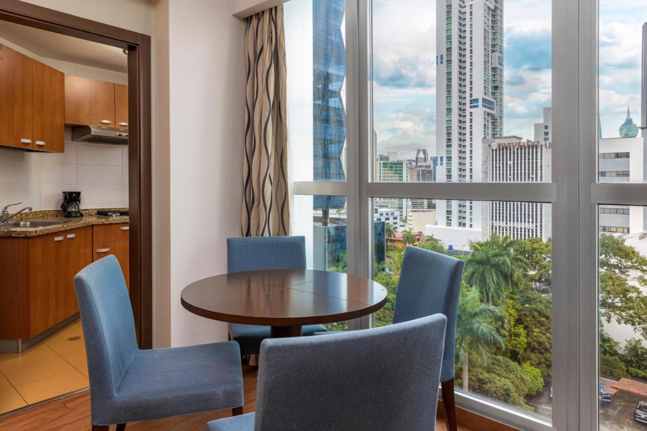 Marriott Executive Apartments Panama City, Finisterre Exterior photo
